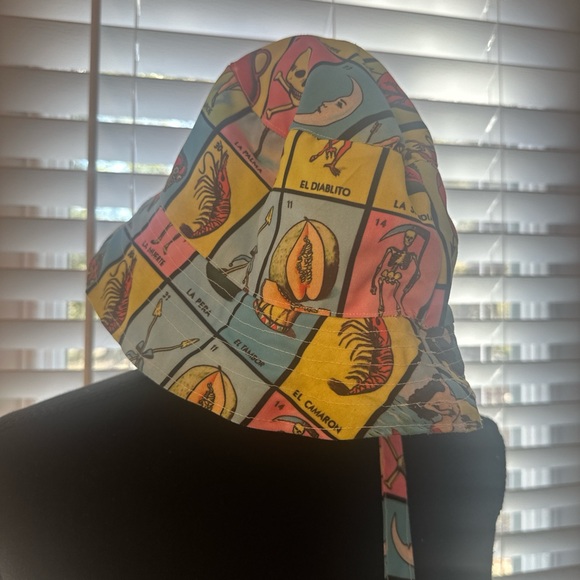 Handmade Bucket hat, crossbody handbag, pouch circle mini bag - Picture 4 of 7